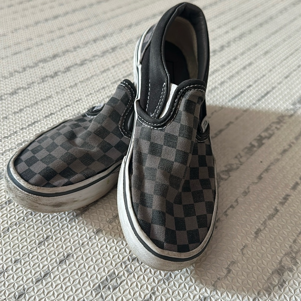 Kids vans size 1.5